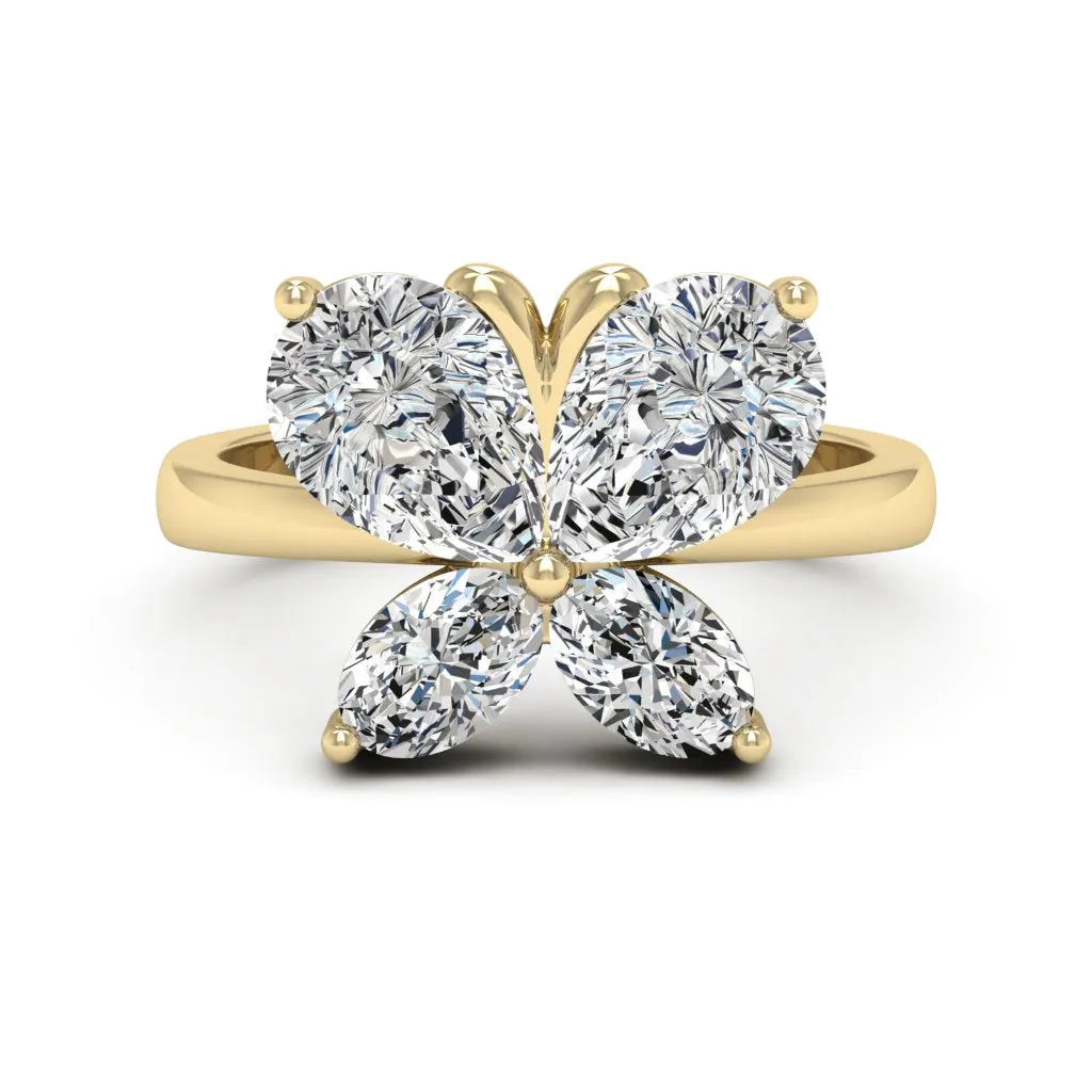 4.00 d.e.w cts Moissanite Ring