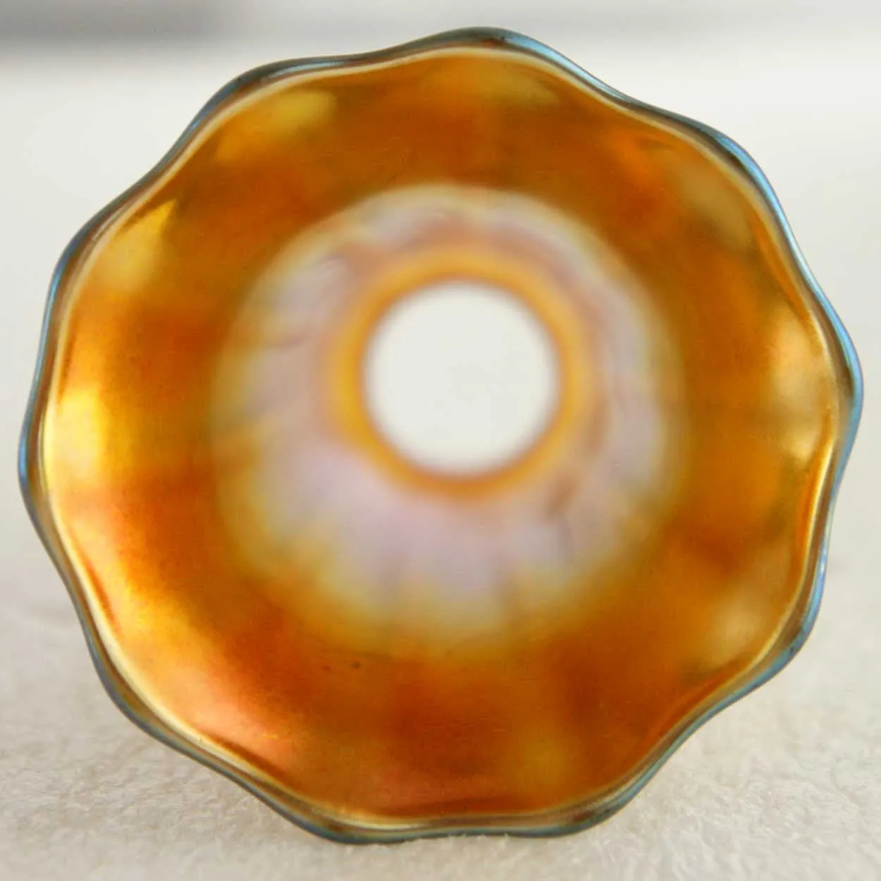 American Quezal Art Nouveau Glass Gold Ribbed Lily Lamp Shade