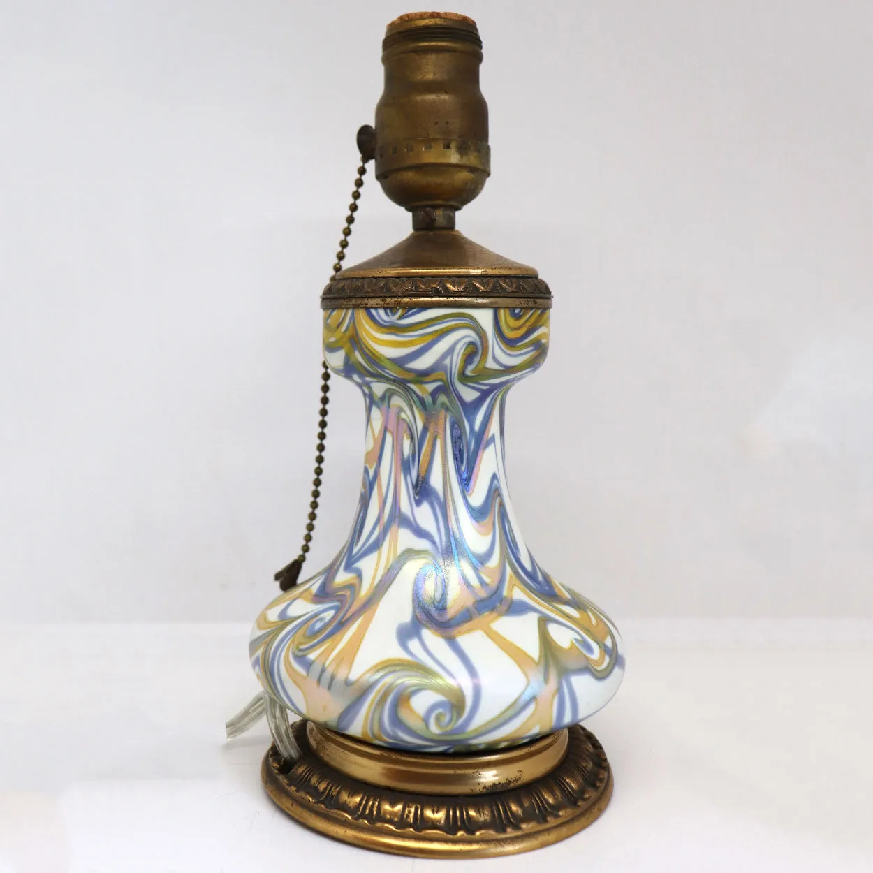 American Quezal Bronze Mounted Glass King Tut One-Light Table Lamp