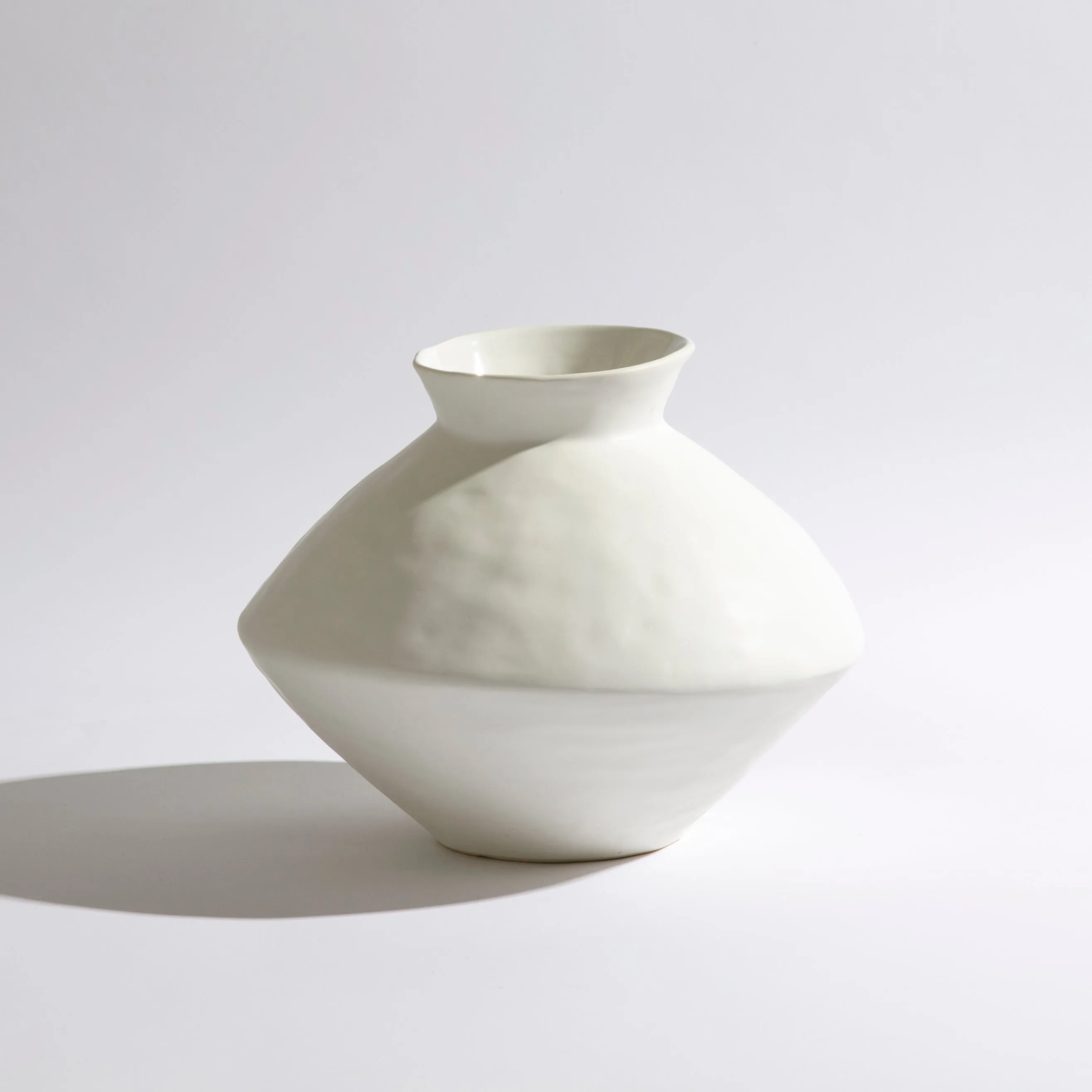 Ben David Mediterranean Squat Vase Natural