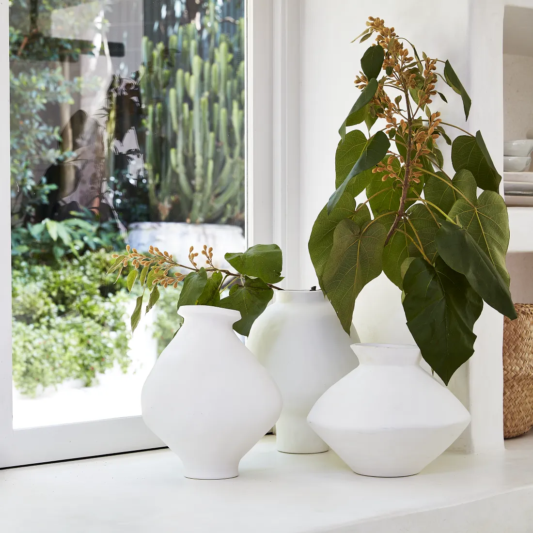 Ben David Mediterranean Squat Vase Natural