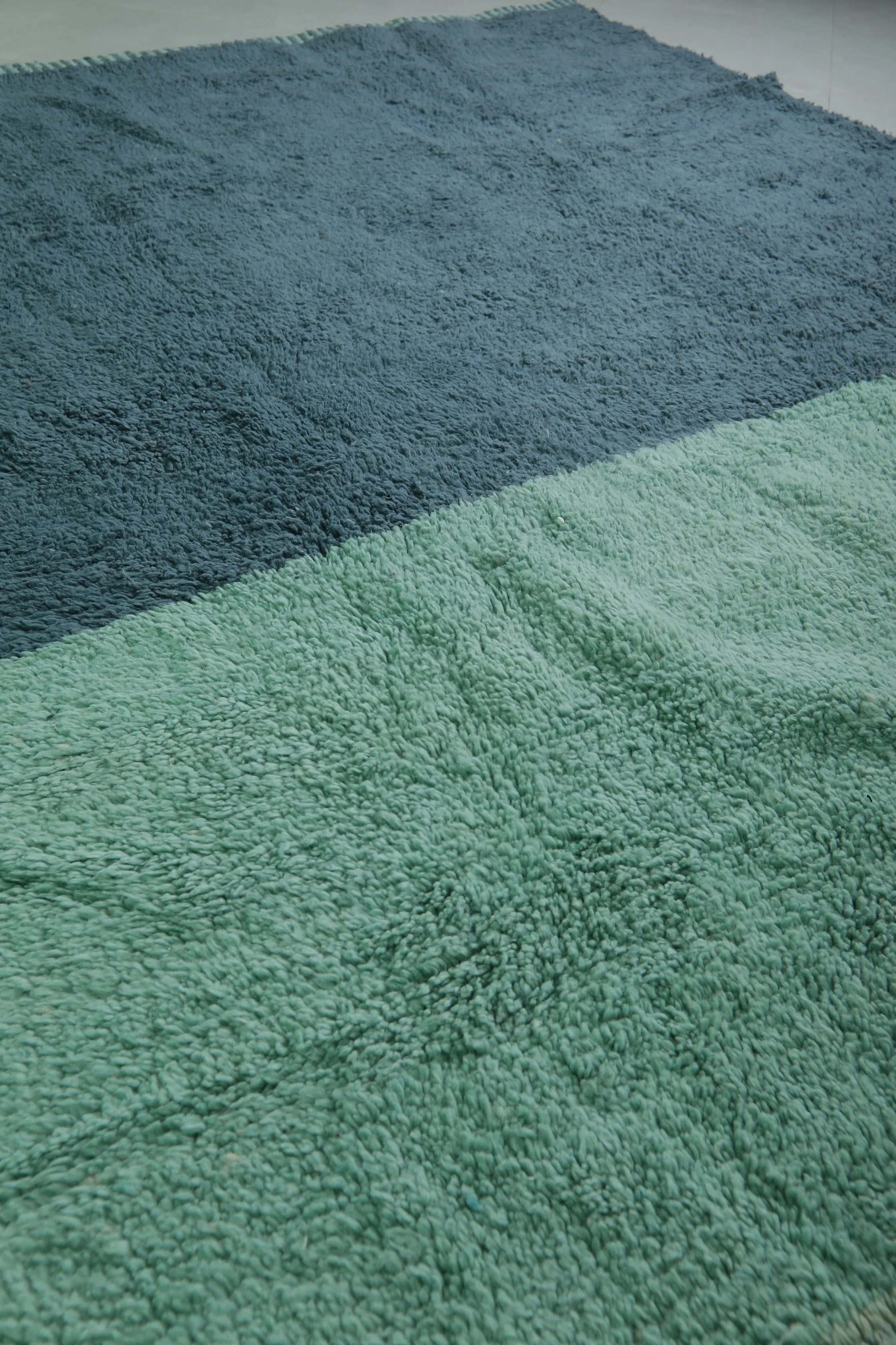 Beni Ourain Rug - 8 x 9.8 Feet | Moroccan Wool Blend