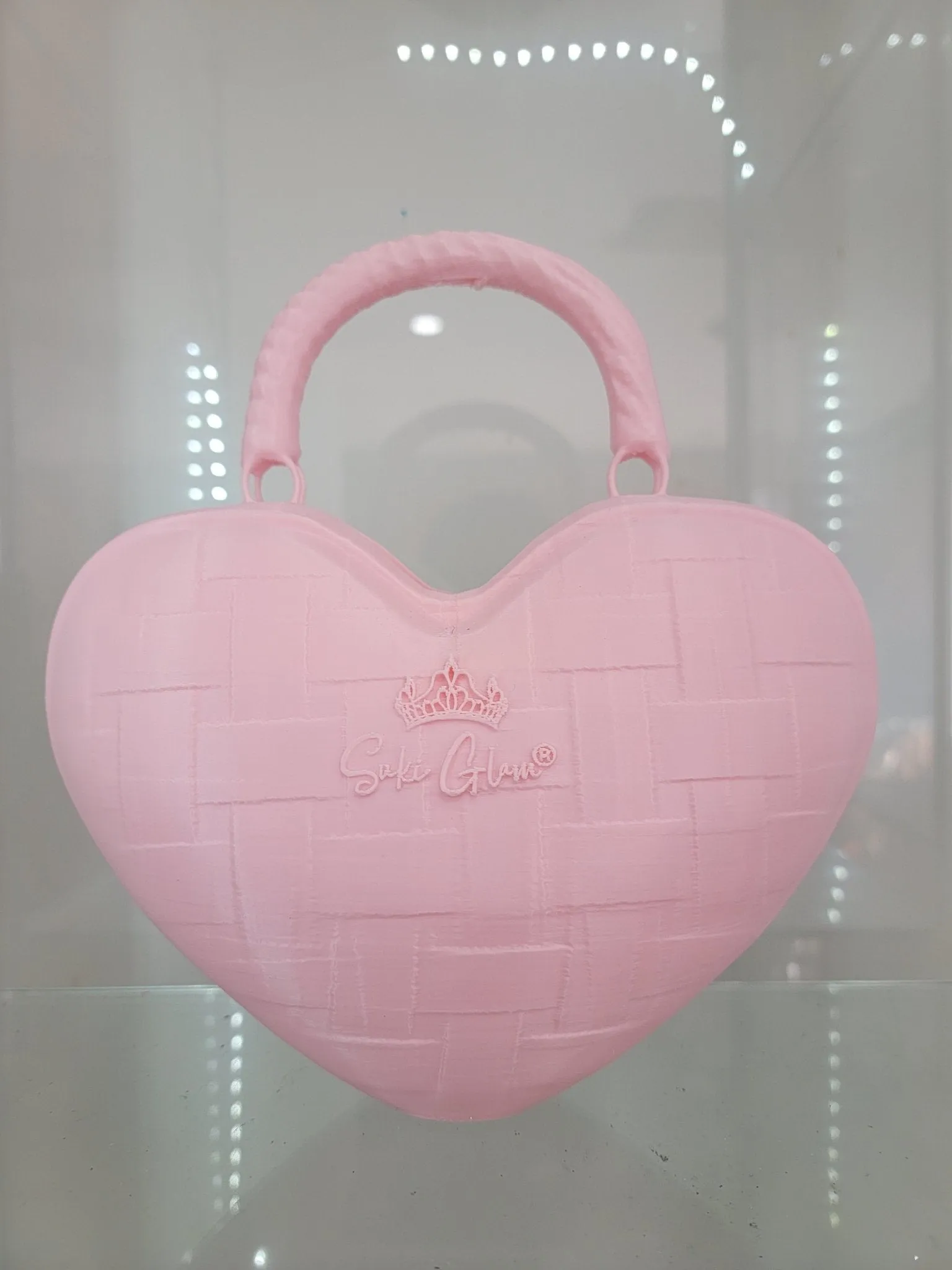 Blush Heart Woven Brush Holder - Glamorous Vanity Essential