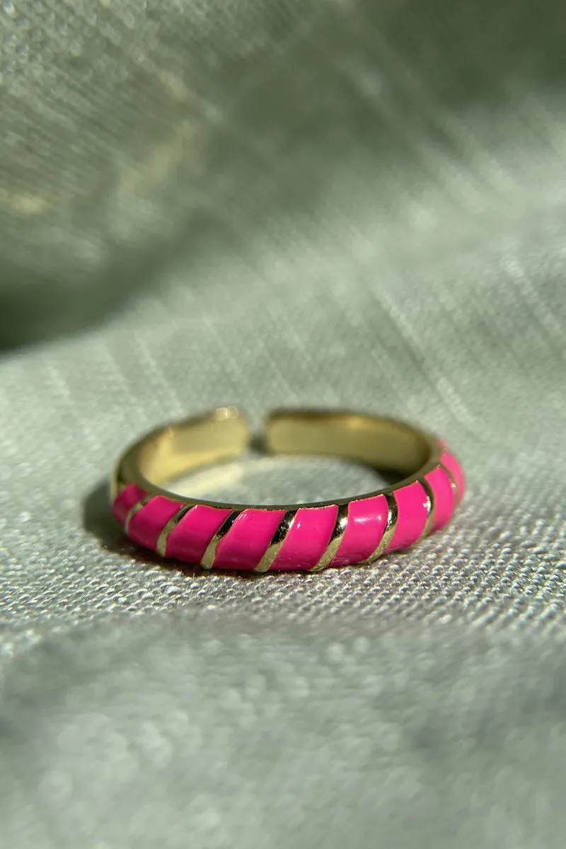 Carnival Ring