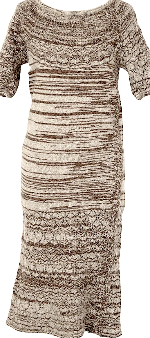 Chloe Paris. Beige Wool/Angora Knit Jacquard Knit Short Sleeve Dress