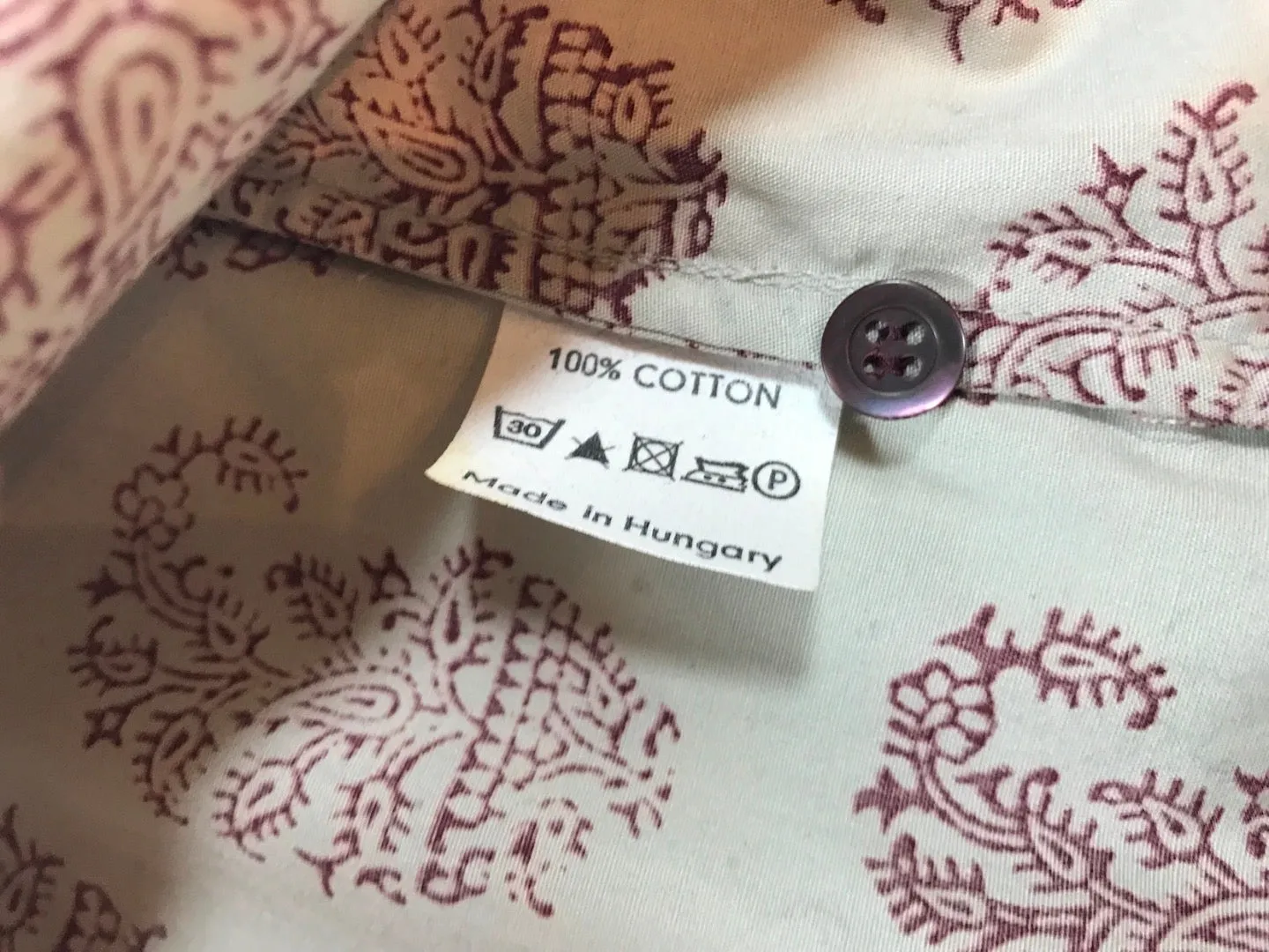 DRIES VAN NOTEN Gray Button Down w/ Paisley Print Size 36