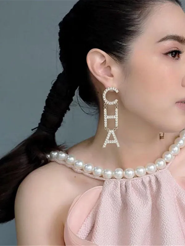 Exaggerated Temperament Long Earrings Diamond-studded Earrings Female Personality Simple Plating Gold Earrings