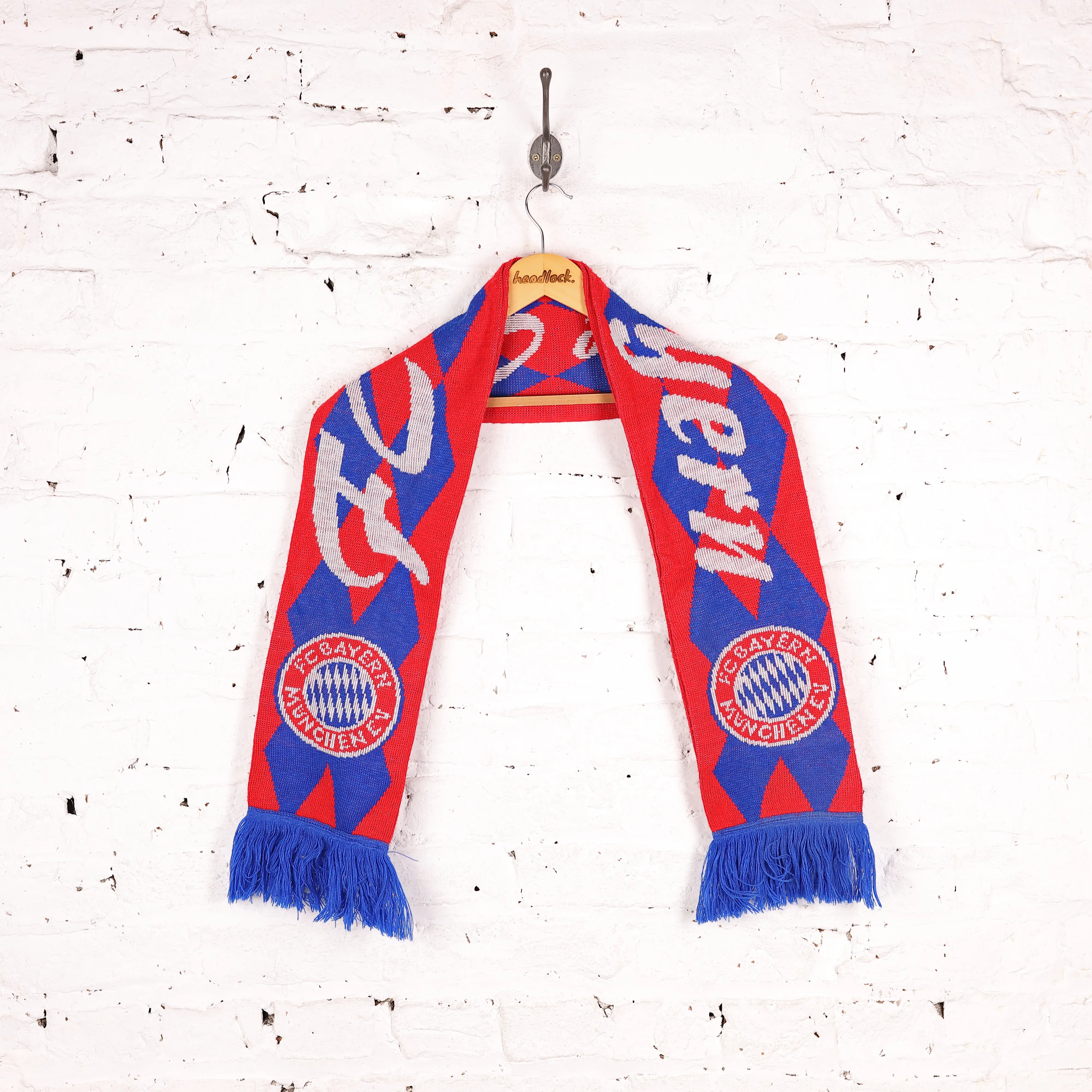 FC Bayern Munich Champions Football Scarf - Red - One Size