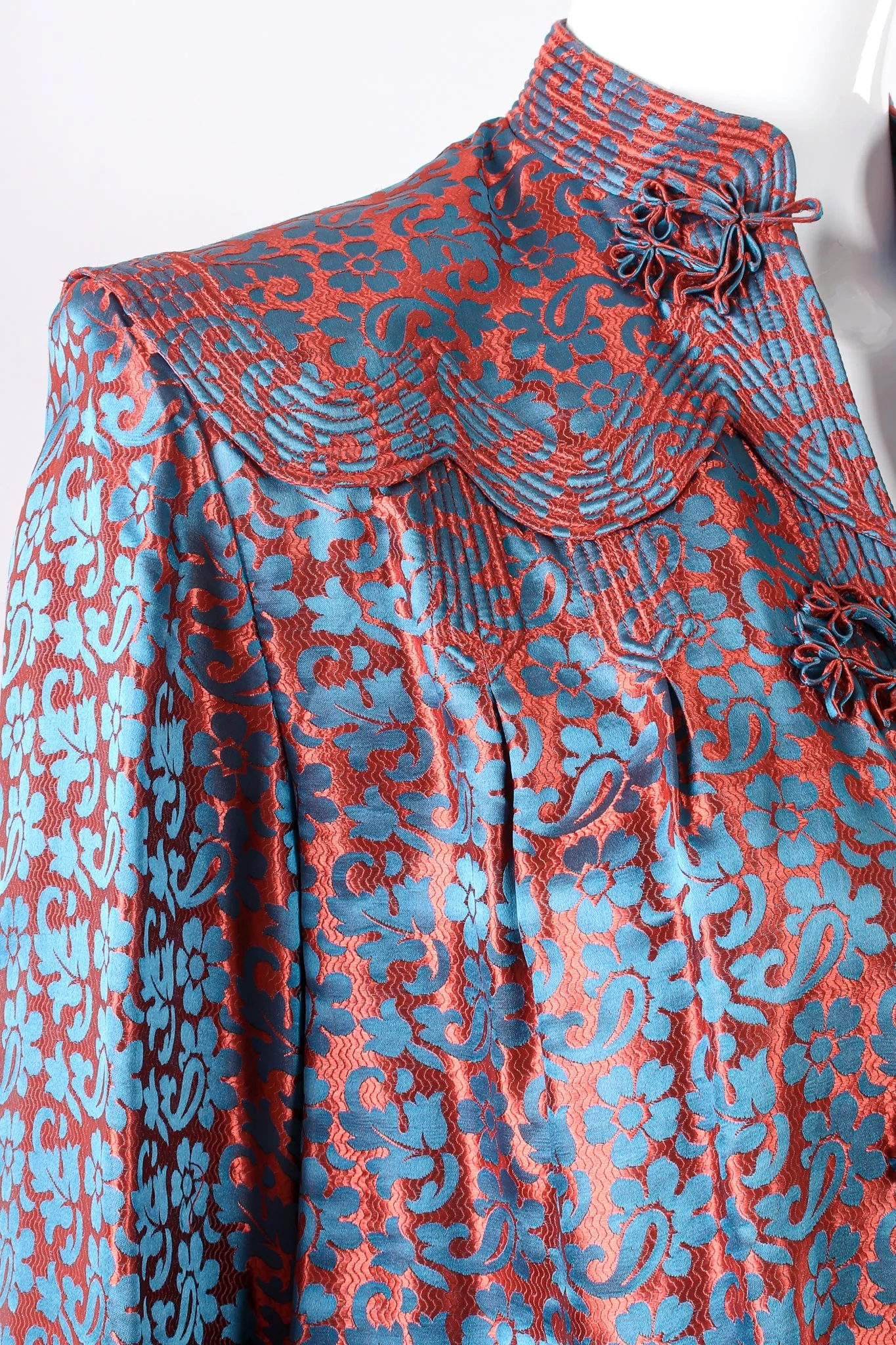 Floral Jacquard Swing Jacket