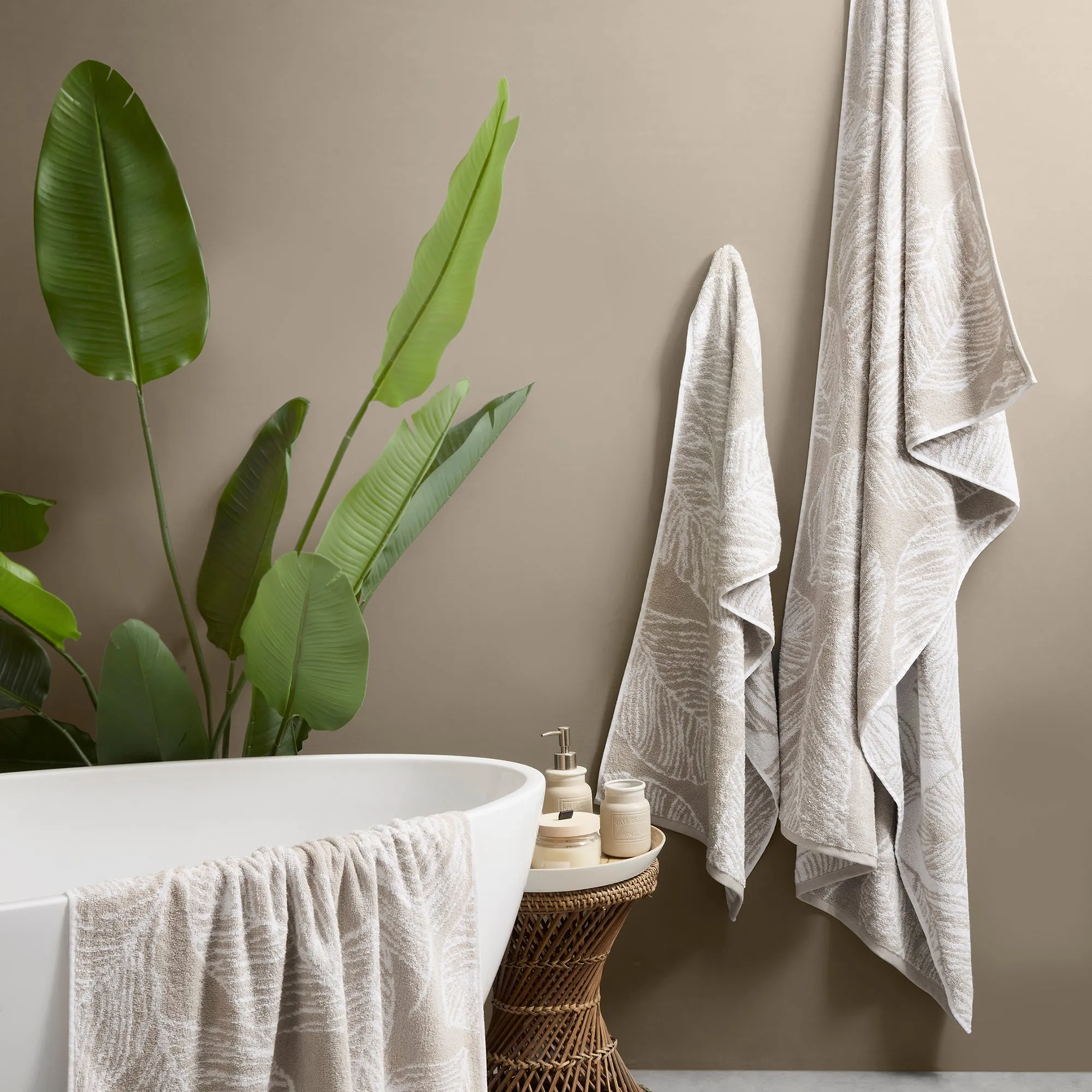 Fusion Matteo Towel - Natural