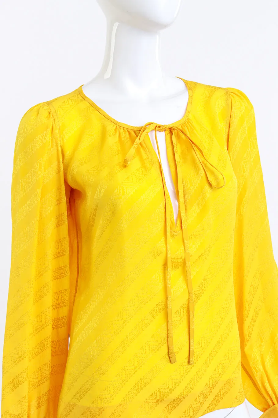 Geo Jacquard Keyhole Blouse