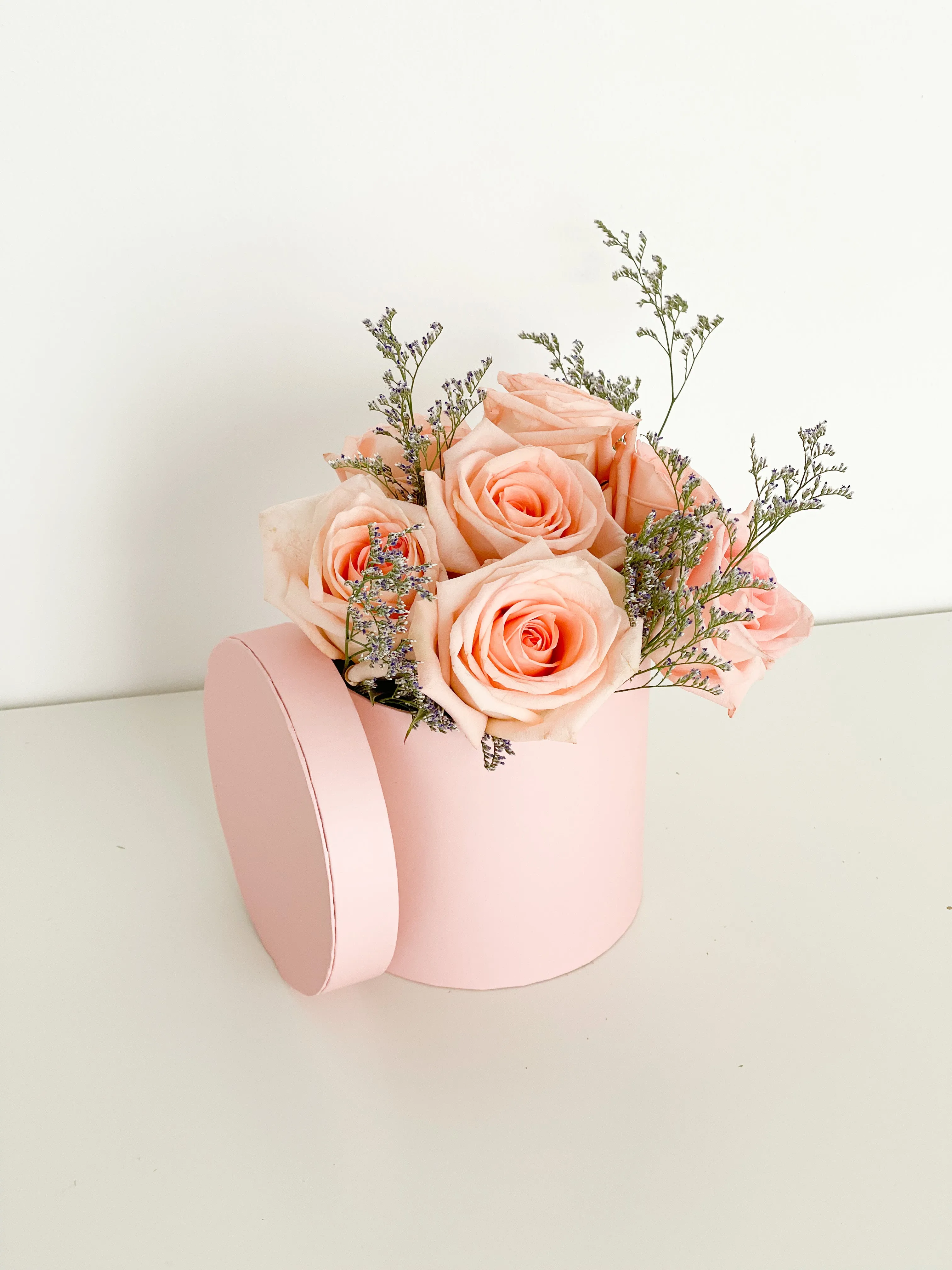 High-Quality Coloured Small Round Gift Box