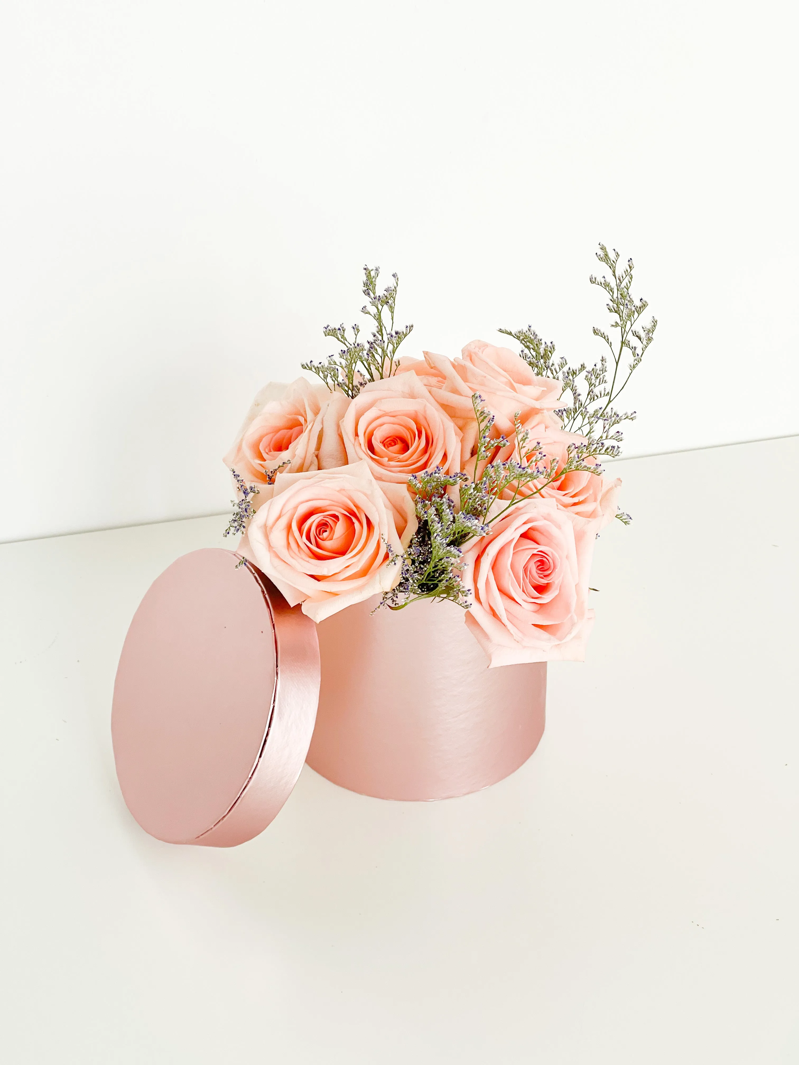 High-Quality Coloured Small Round Gift Box