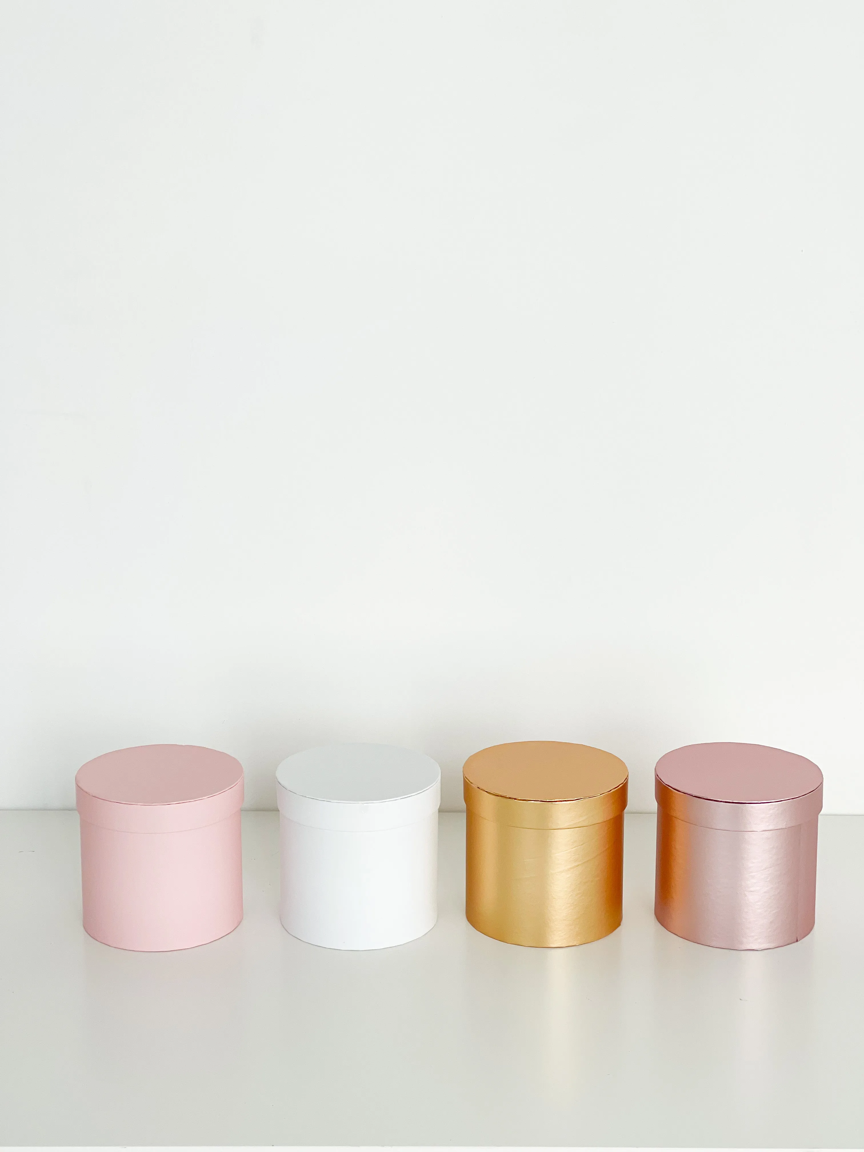 High-Quality Coloured Small Round Gift Box