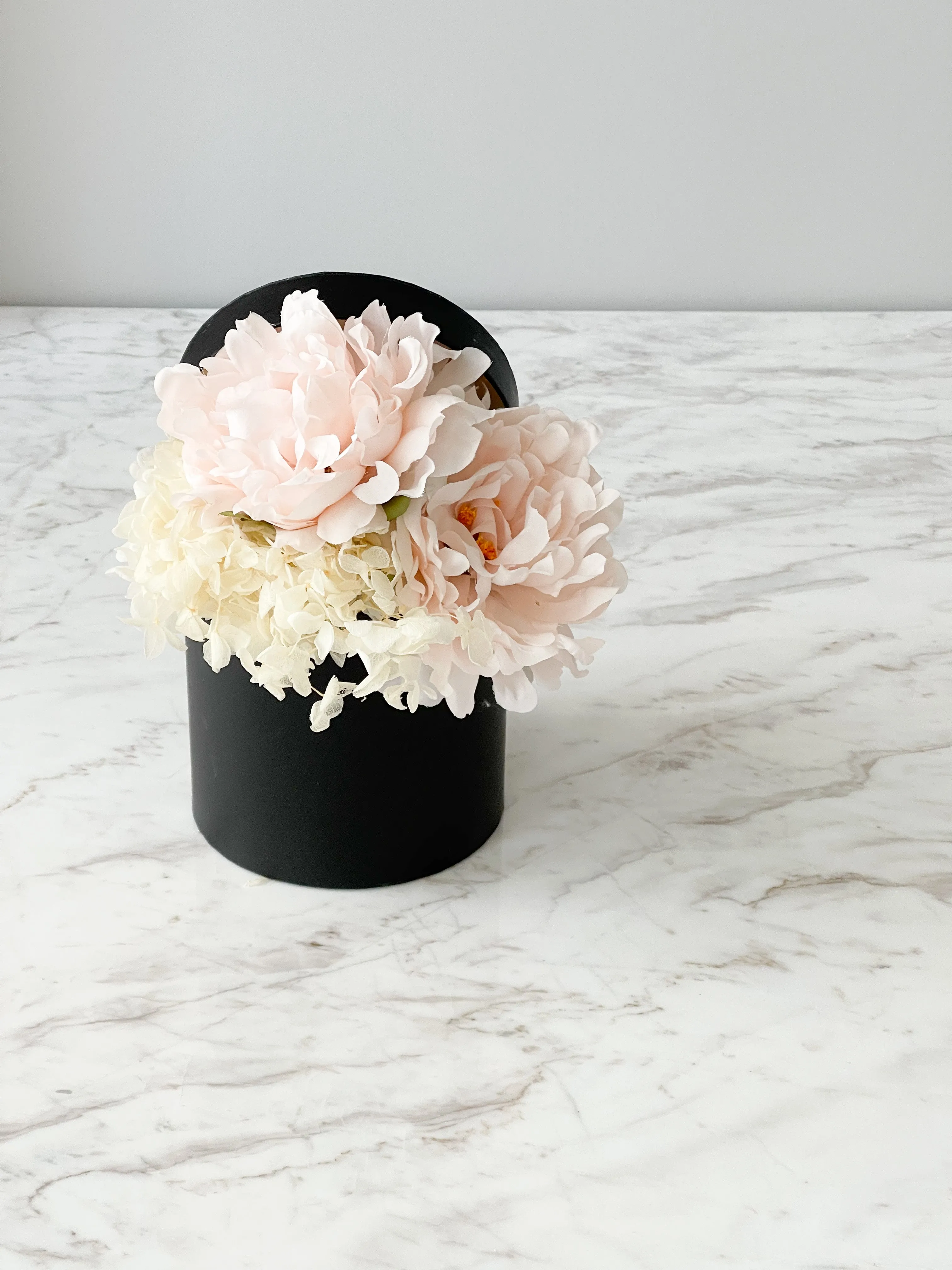 High-Quality Coloured Small Round Gift Box