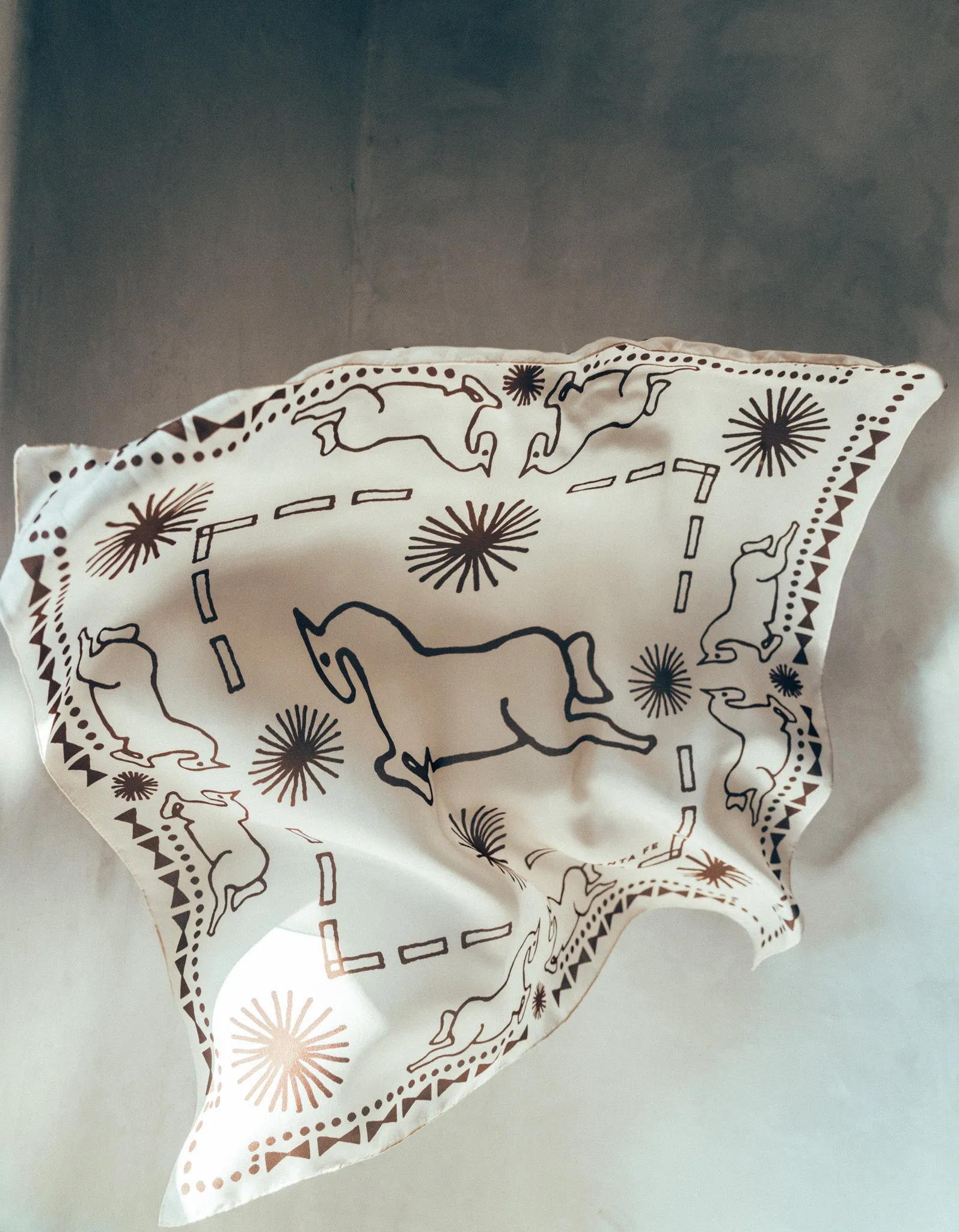 Ivory Wild Rag