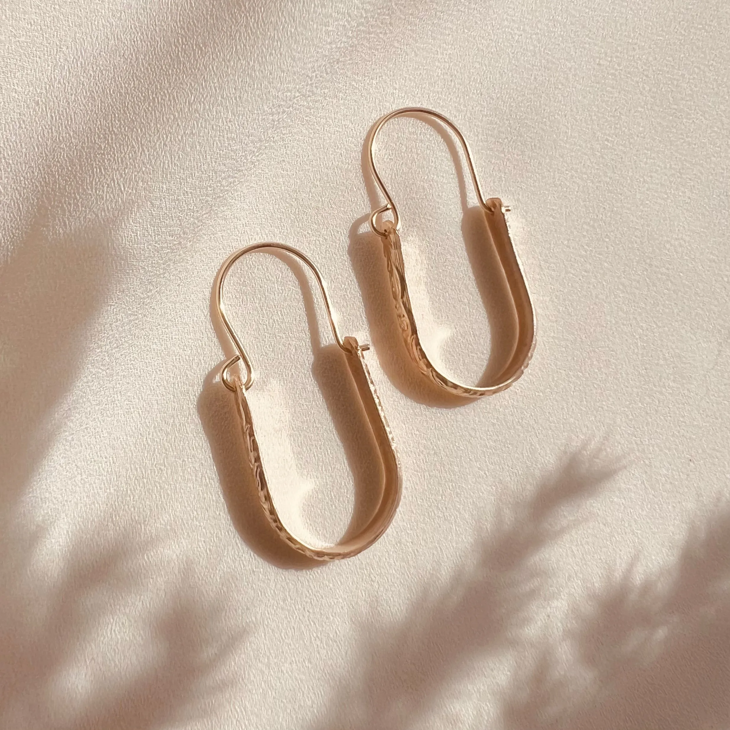 LEHUA FLORAL EARRINGS