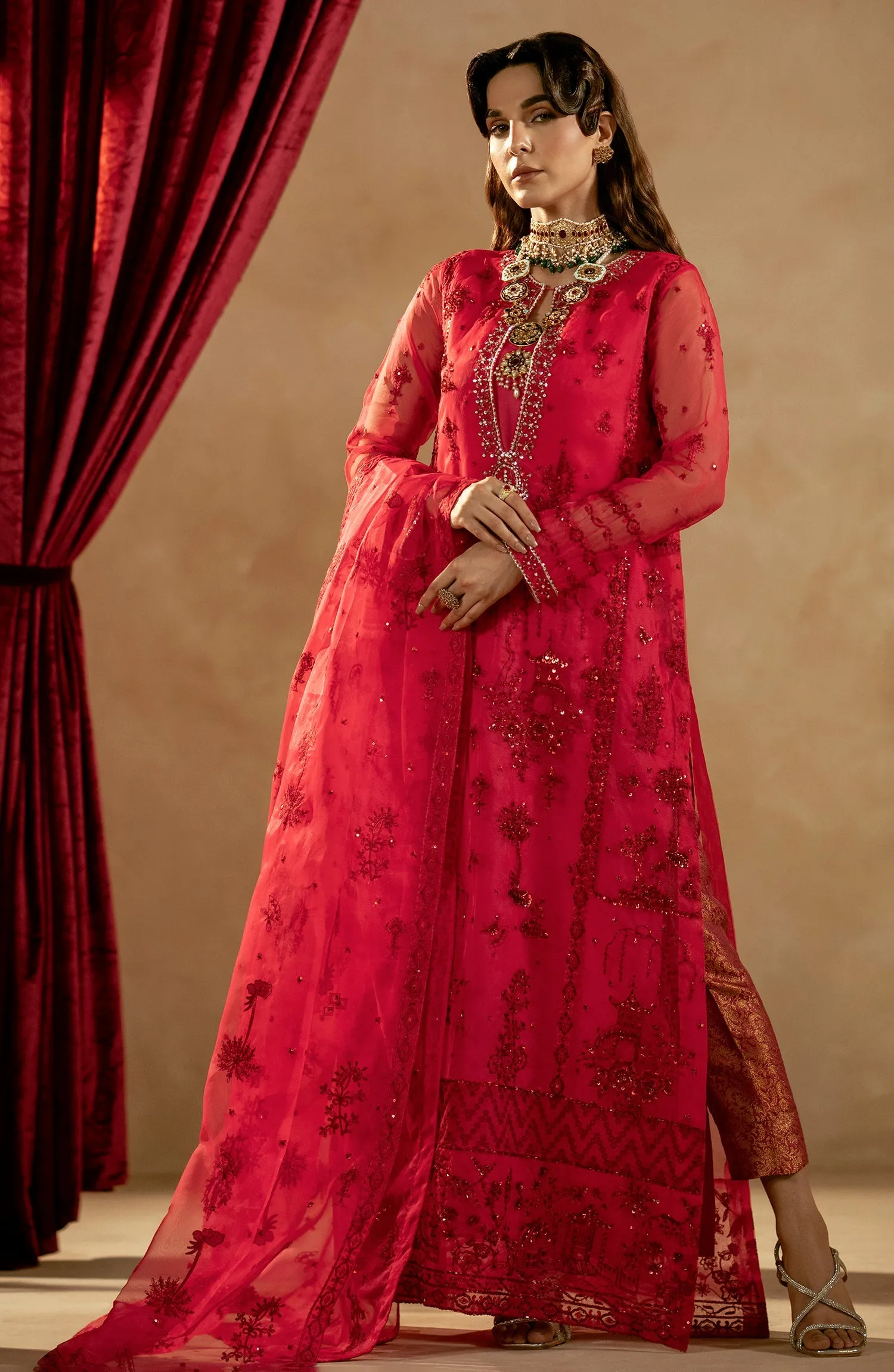 Luxury Shocking Pink Embroidered Pakistani Salwar Kameez Dupatta Suit
