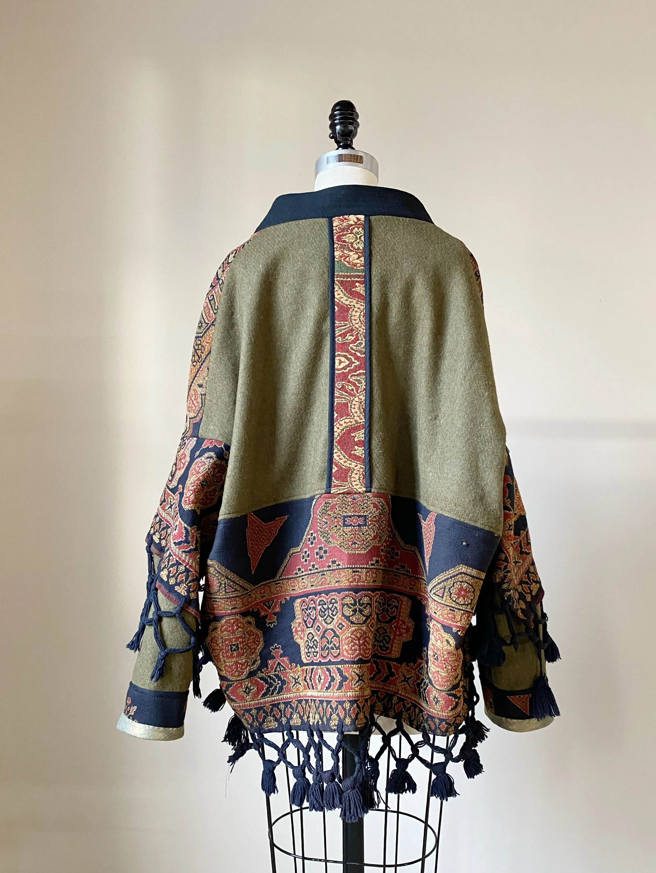 mia cocoon jacket