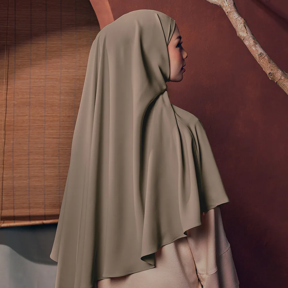 Mina Khimar in Dark Moss