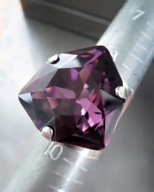 ORACLE - Large Purple Crystal Ring w Rare Trilliant 'Amethyst' Crystal