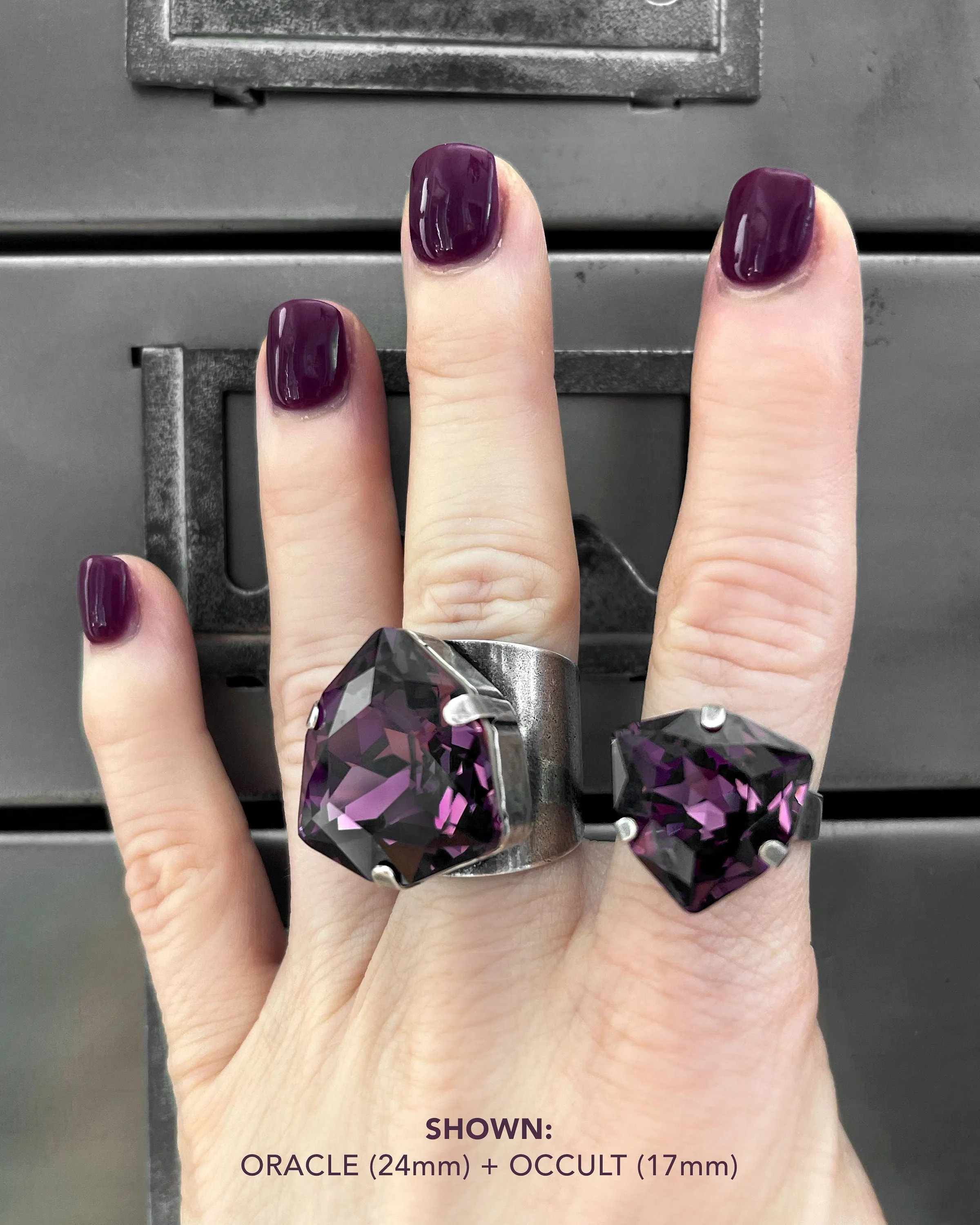 ORACLE - Large Purple Crystal Ring w Rare Trilliant 'Amethyst' Crystal