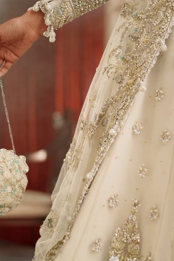 Pakistani Bridal Dress in White Choli and Lehenga Style