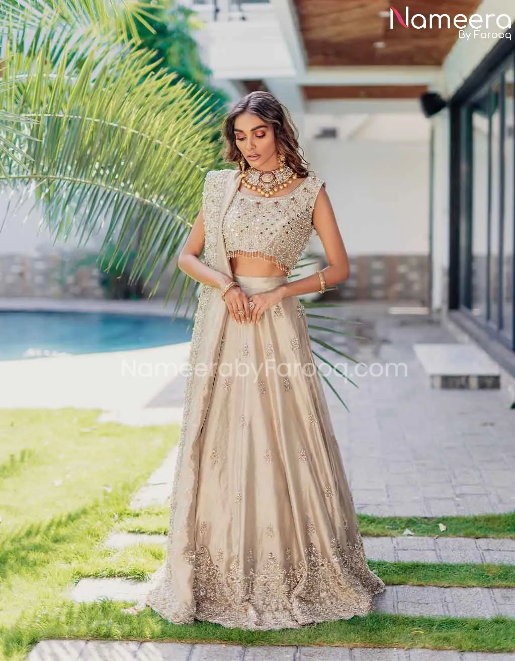 Pakistani Sleeveless Choli Bridal Lehenga Dress #BS599