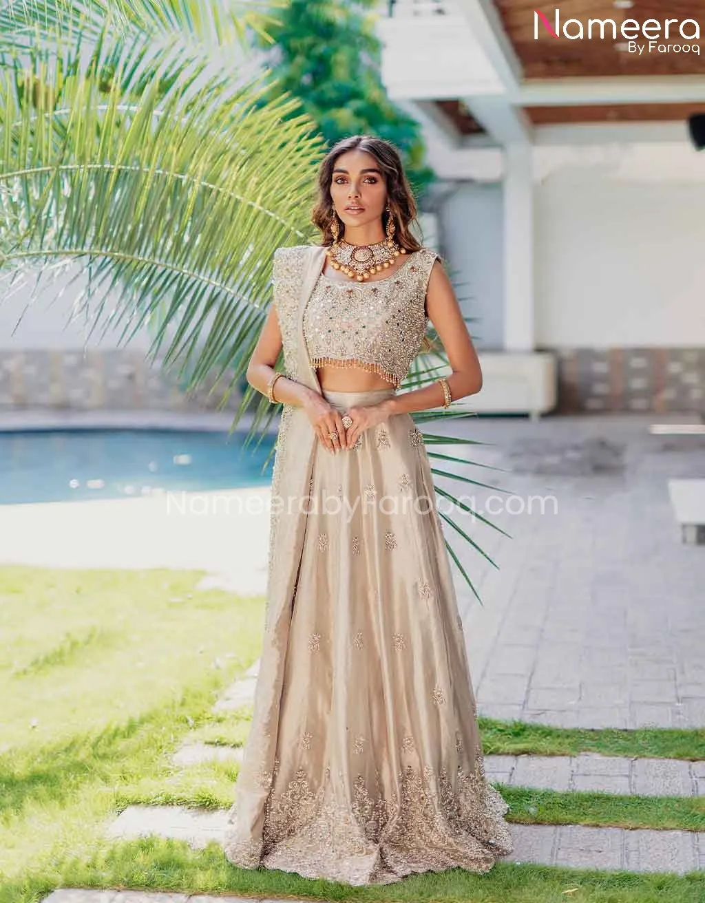 Pakistani Sleeveless Choli Bridal Lehenga Dress #BS599