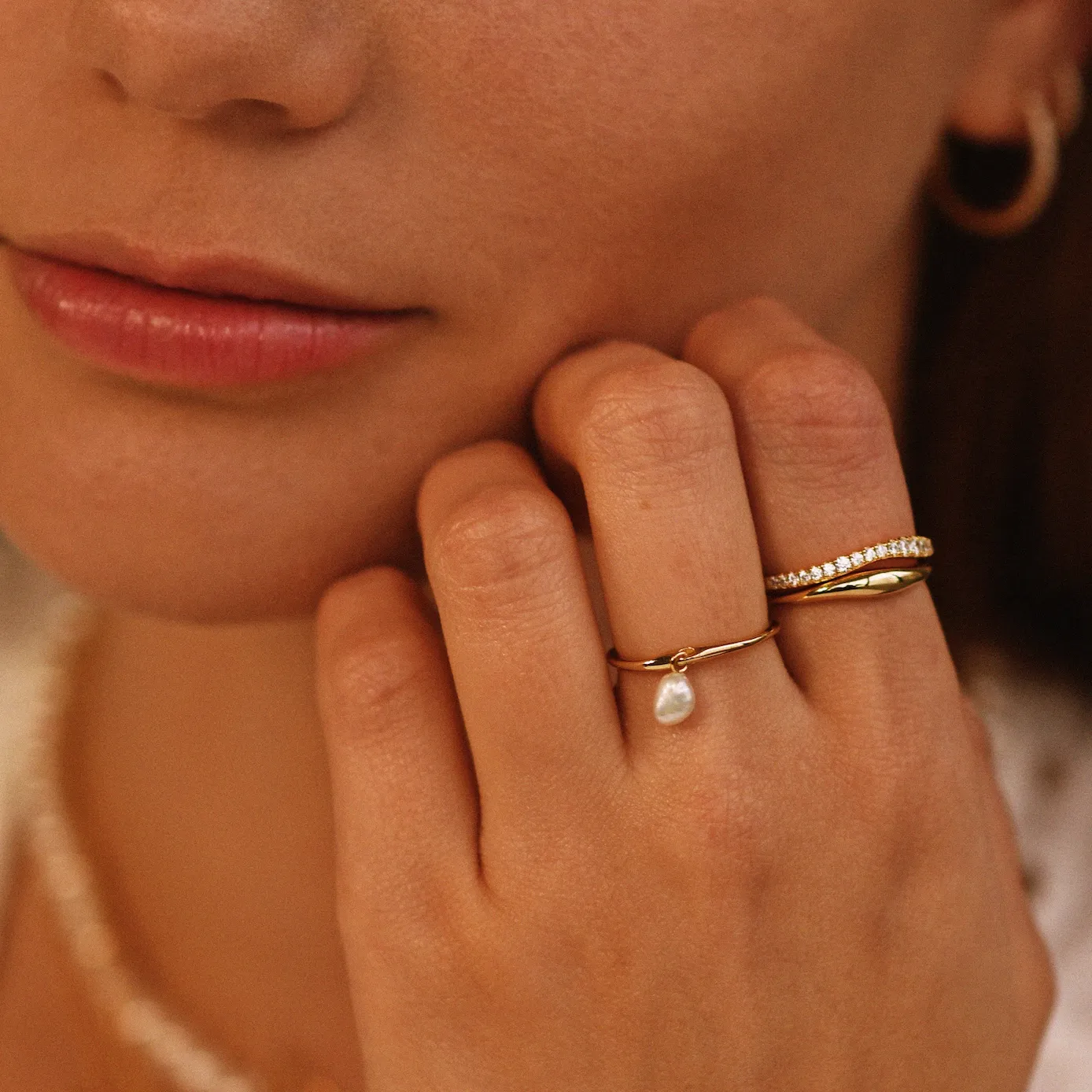 Pearl Dangle Ring