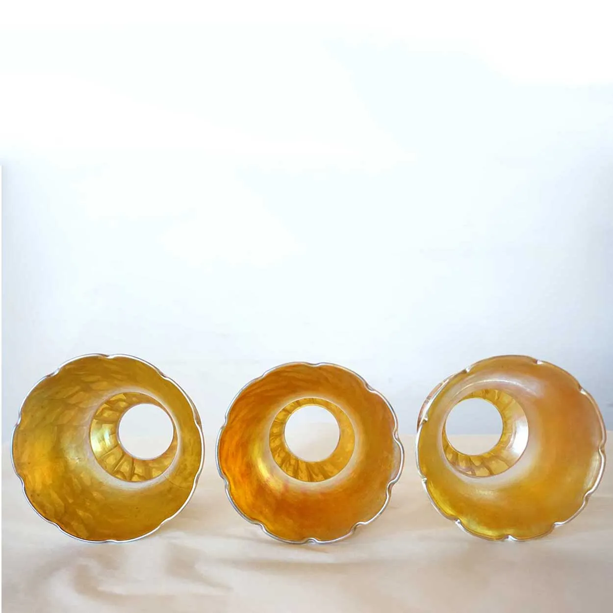 Set of Five American Quezal Art Nouveau Glass Snakeskin Lamp Shades