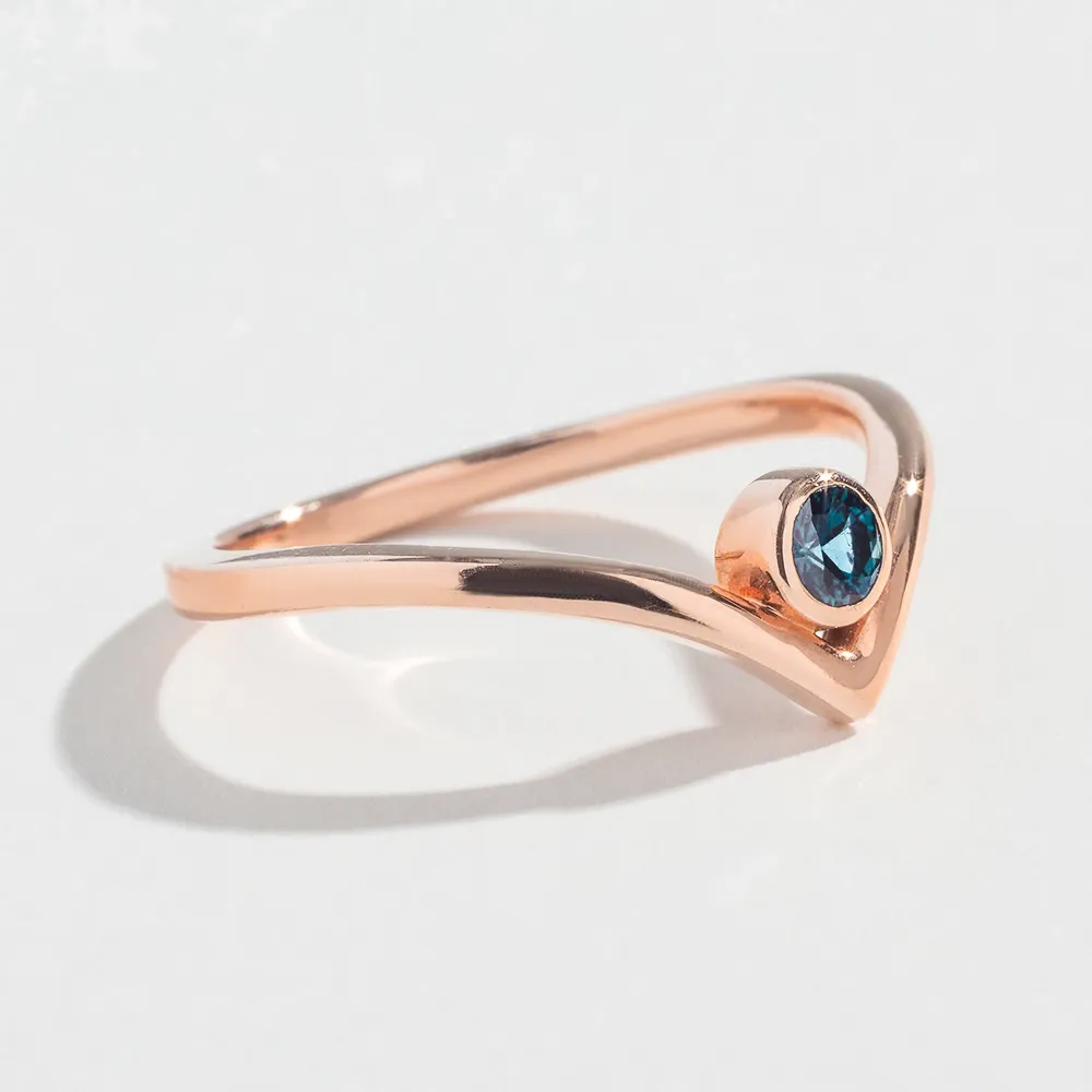 SOLITAIRE CHEVRON RING | 14K GOLD | AQUAMARINE