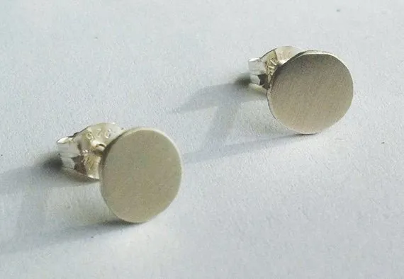 Stylish, Hand-Made and Affordable Stirling Silver Flat Circular Stud Earrings - 0010