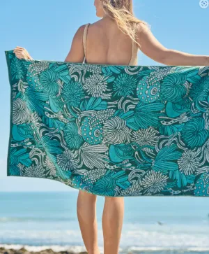 TIDEPOOL TOWEL - BLUE/GREEN