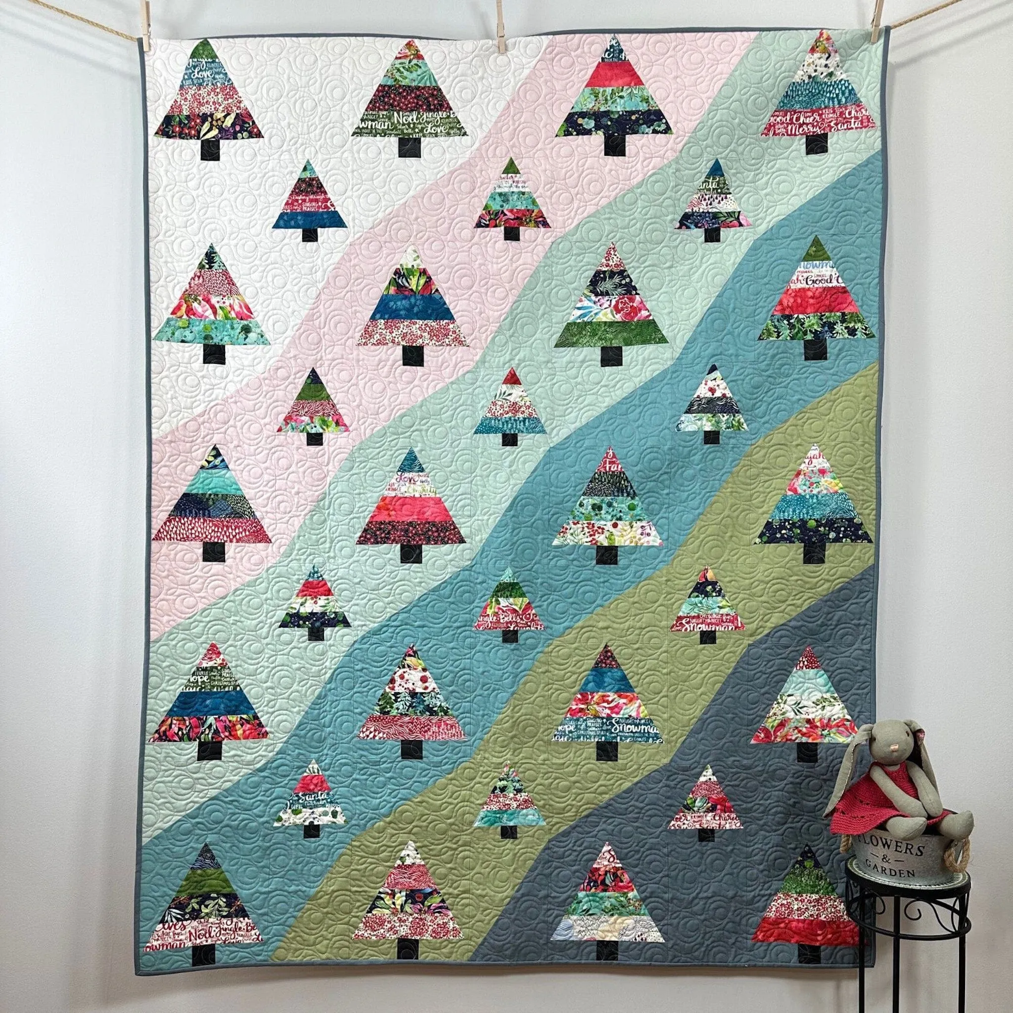 TRIXIE'S TREE FARM Quilt Pattern (Printed Pattern Booklet), by Pam Selkirk 54" x 69" Lap Size