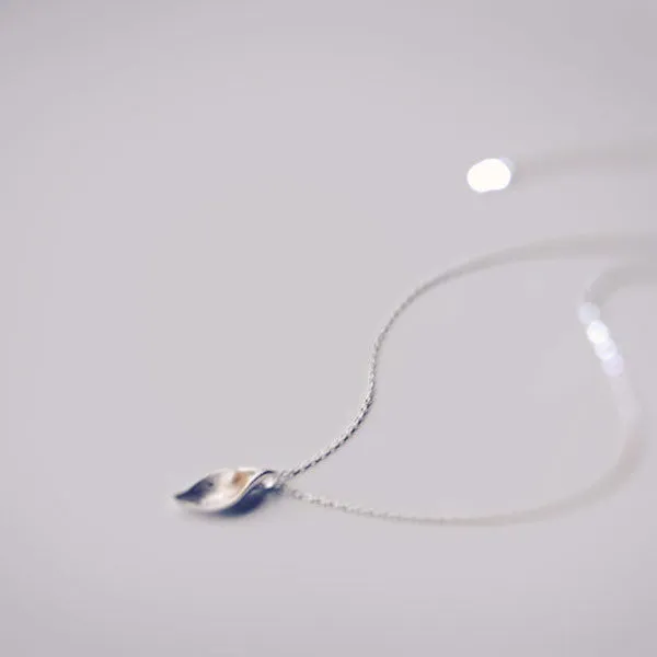 Tulip Pearl Necklace