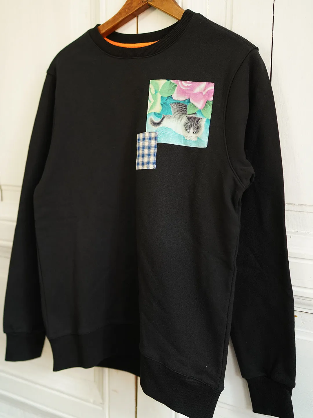 Unlogical Poem Vintage Style Print Patchwork Black Sweater
