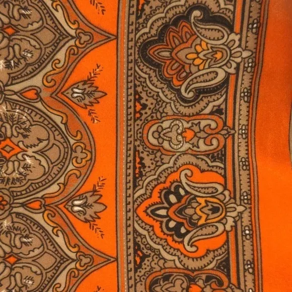 Vintage 100% silk midi paisley skirt