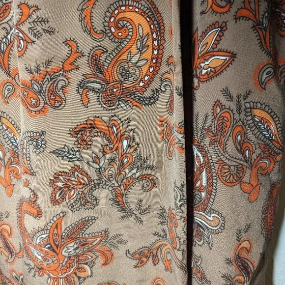 Vintage 100% silk midi paisley skirt