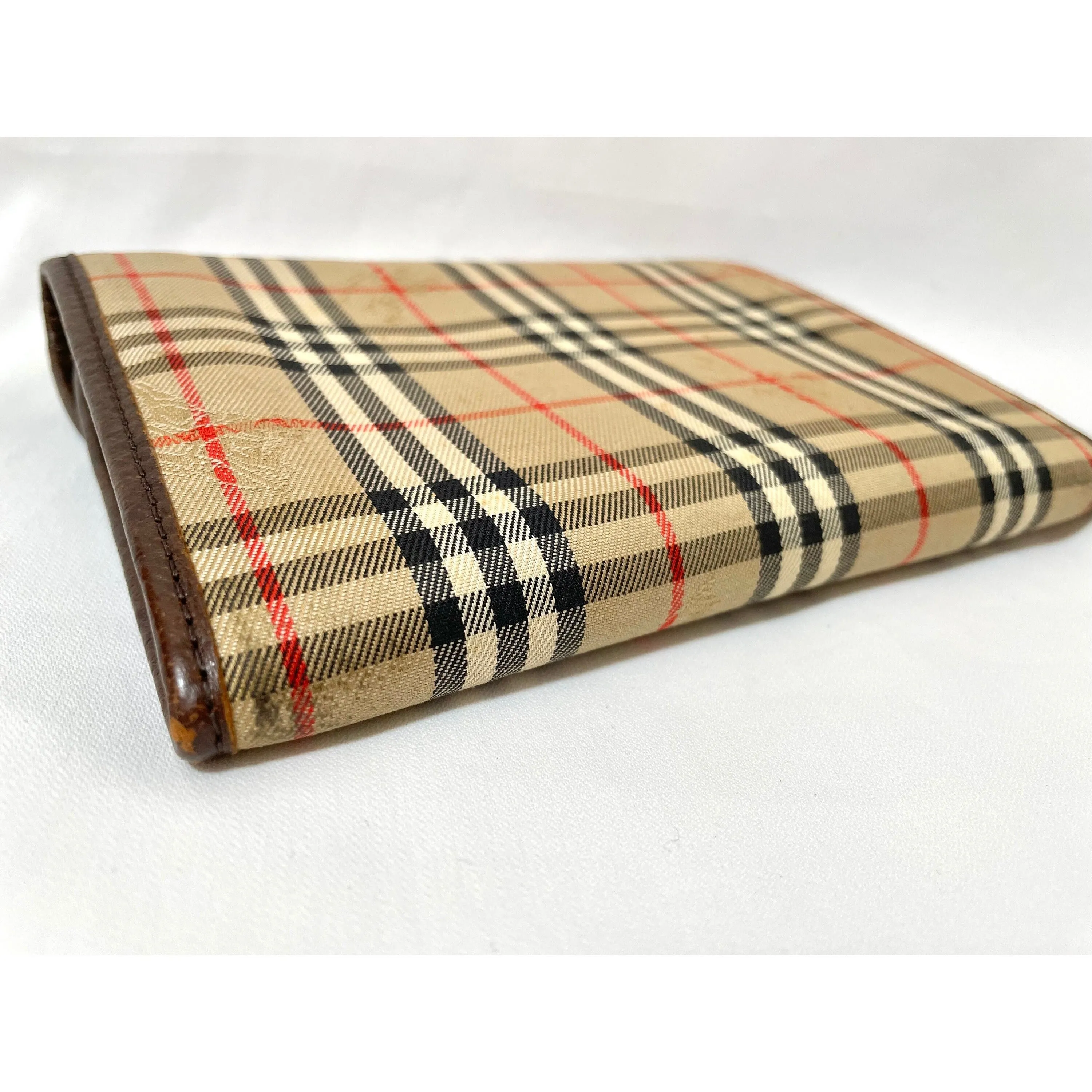 Vintage Burberry classic beige nova check fabric mini clutch wallet purse leather trimmings. Unisex purse. 051206ya1