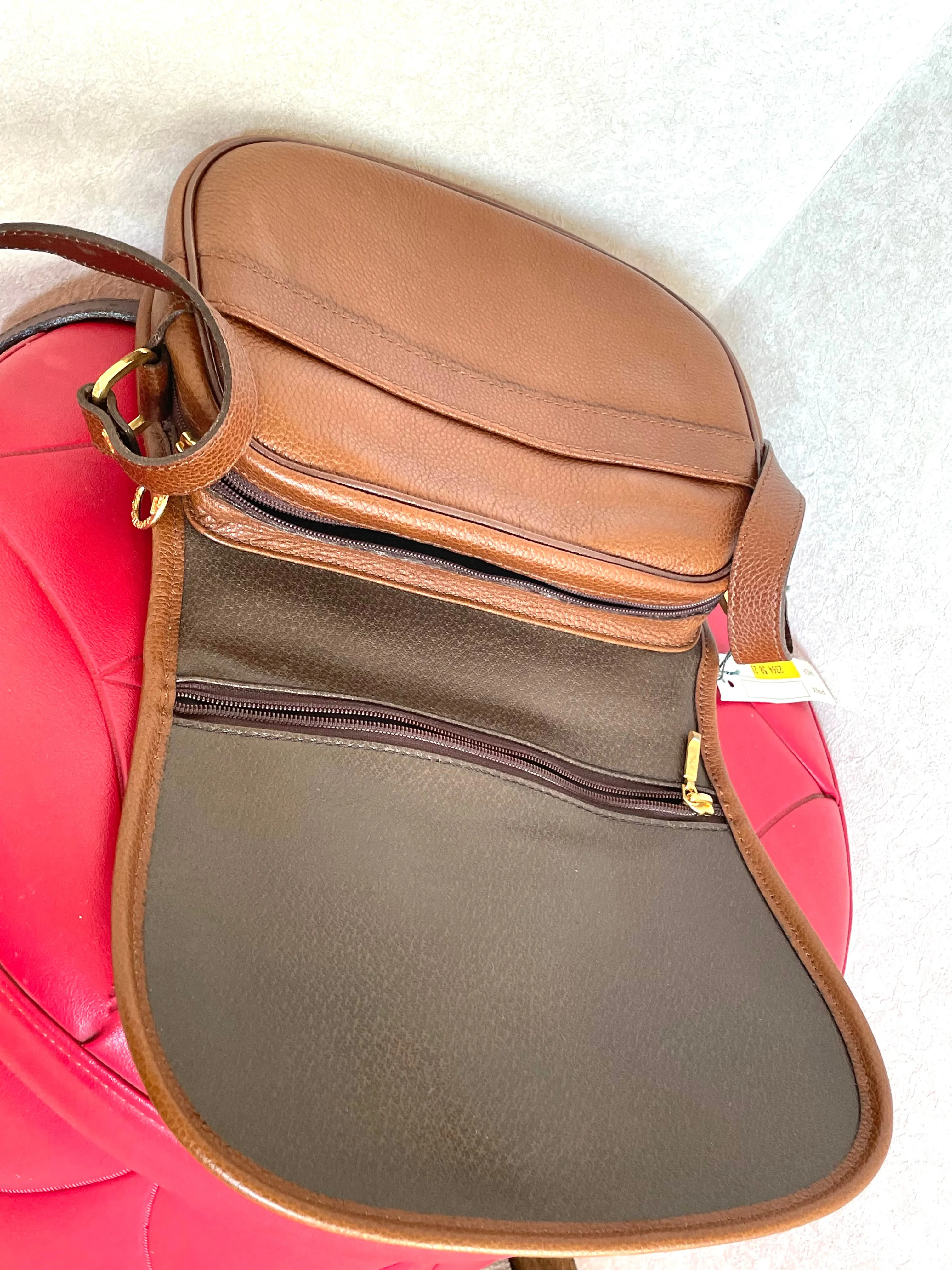 Vintage Etro classic wine paisley handbag, mini tote bag. Perfect daily use bag.  050120an3