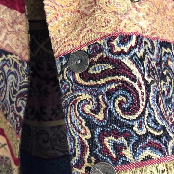 Vintage Paisley Embroidered Tapestry Velour Blanket Jacket Blazer Shacket Yellow