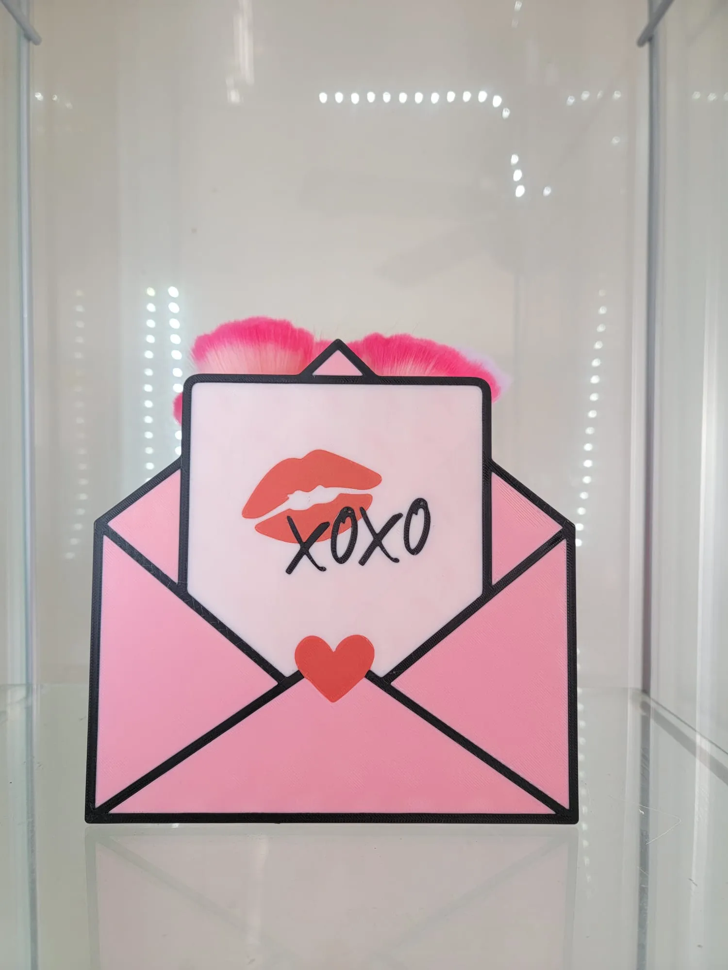 XOXO Love Letter Holder – Elegant and Multi-Purpose